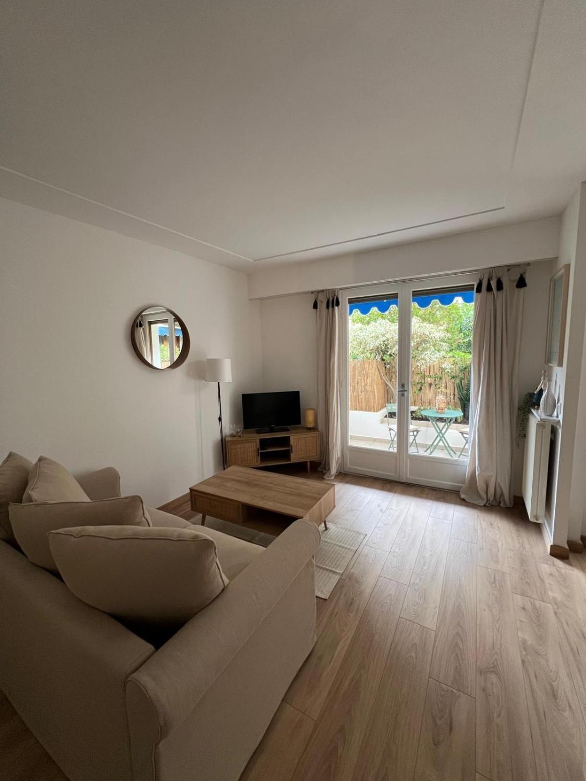 Jolie Studio En Centre-Ville Beaulieu-sur-Mer Eksteriør billede